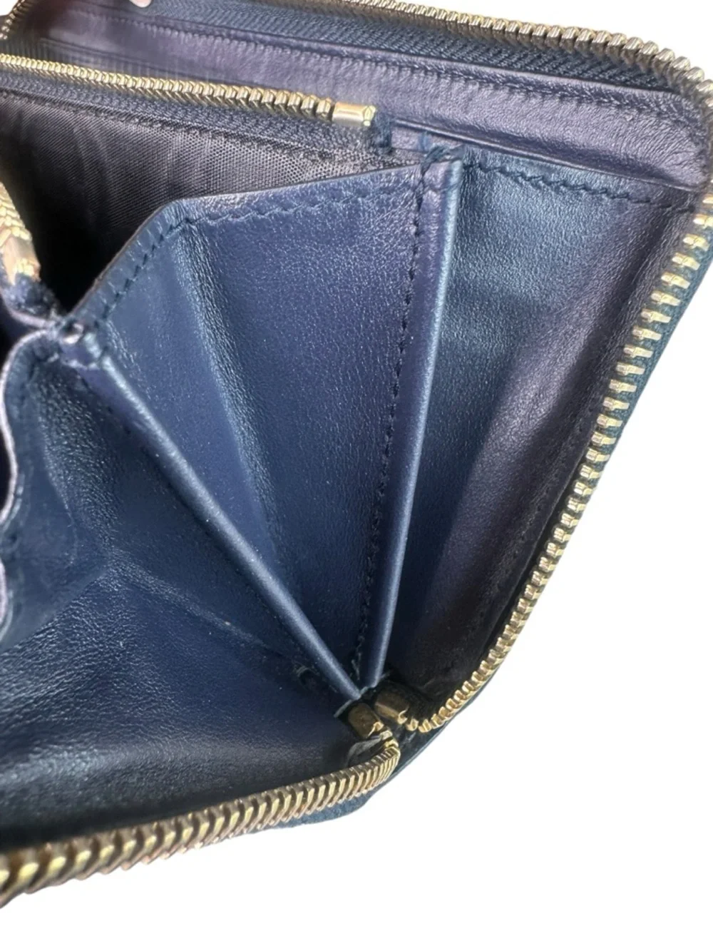 Yves Saint Laurent Navy Croc-Embossed Zip Wallet with Gold YSL Emblem - Picture 10 of 11